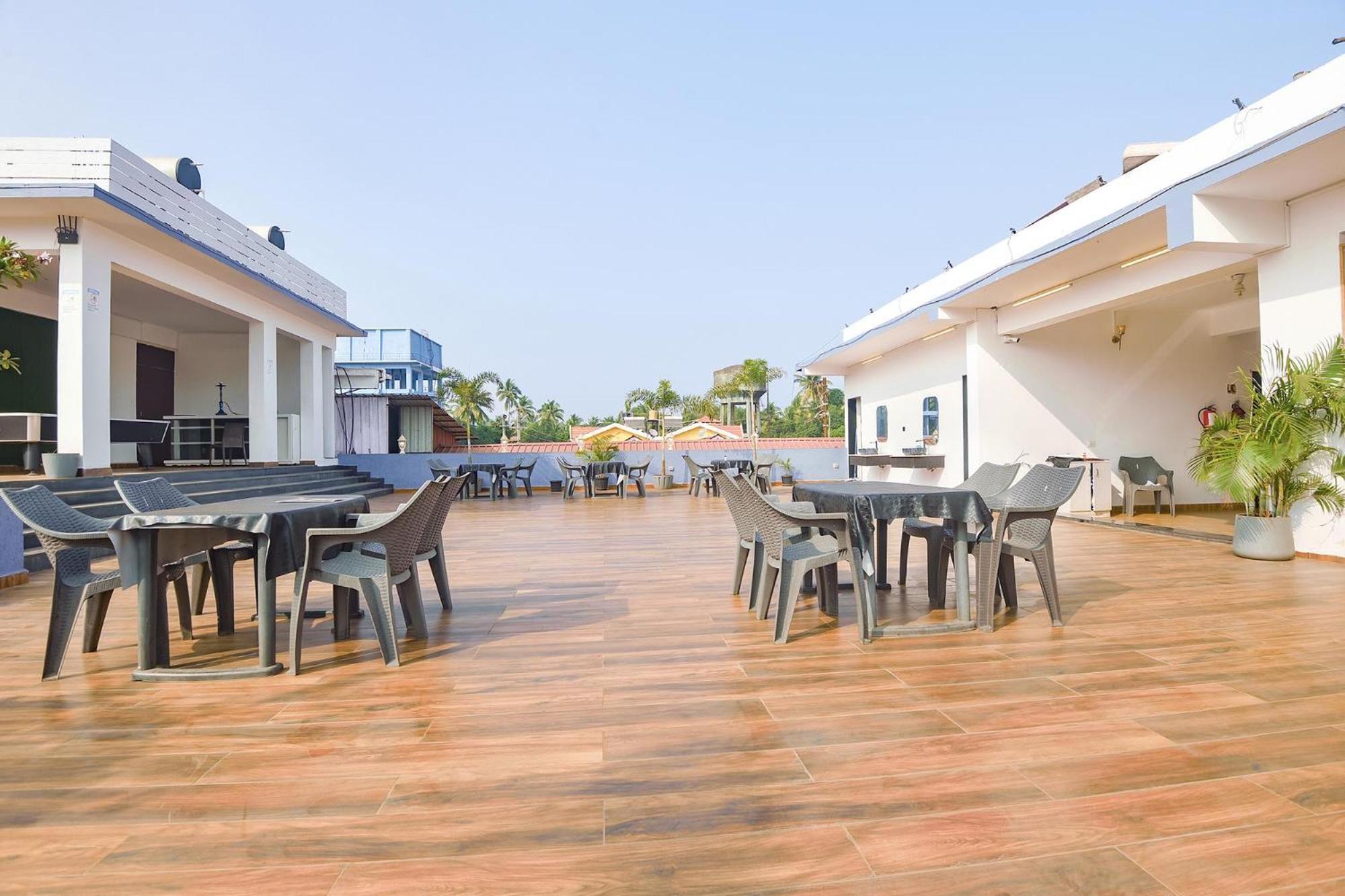Fabexpress Neo Calangute Beach Resort 외부 사진