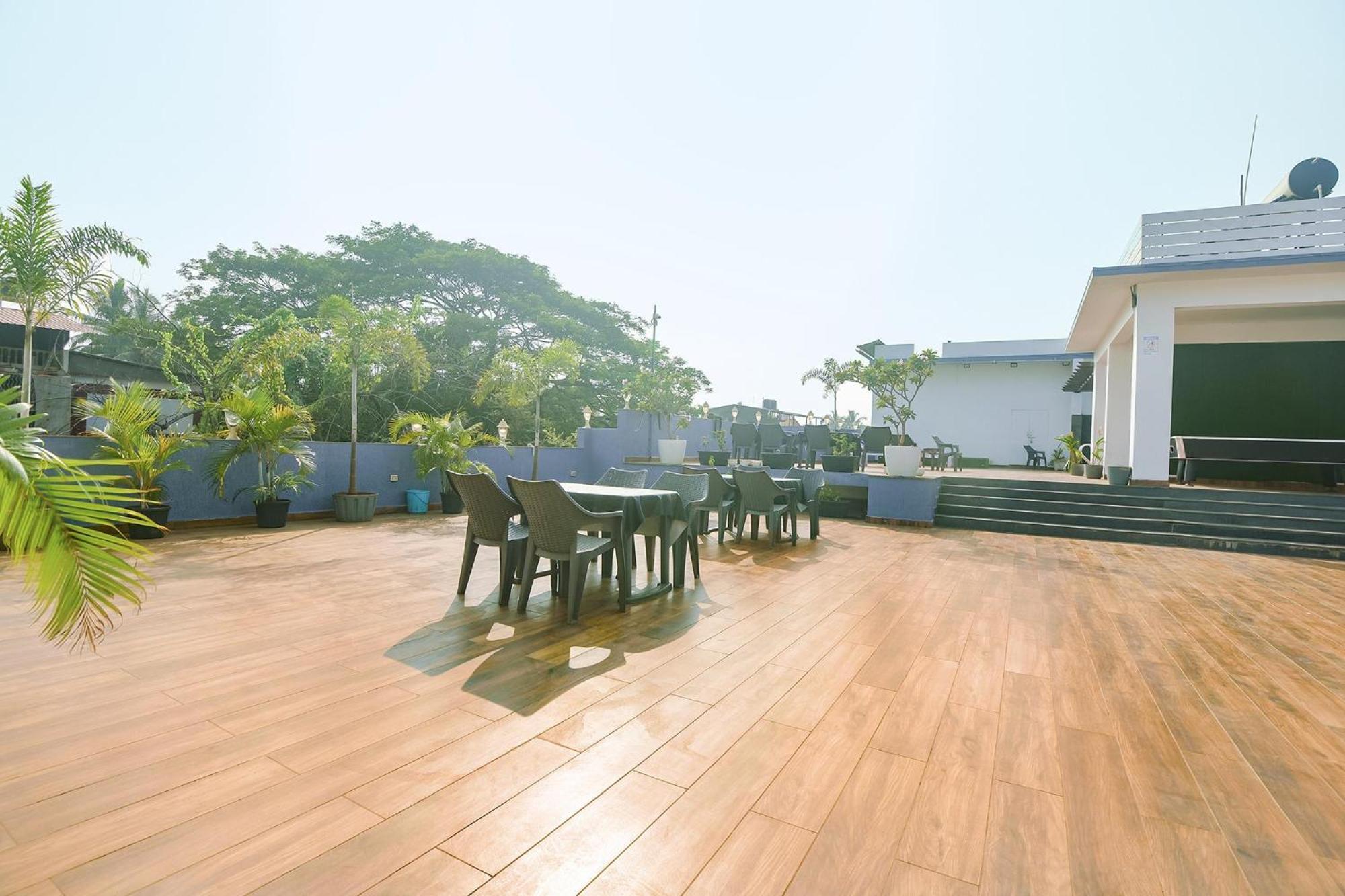 Fabexpress Neo Calangute Beach Resort 외부 사진