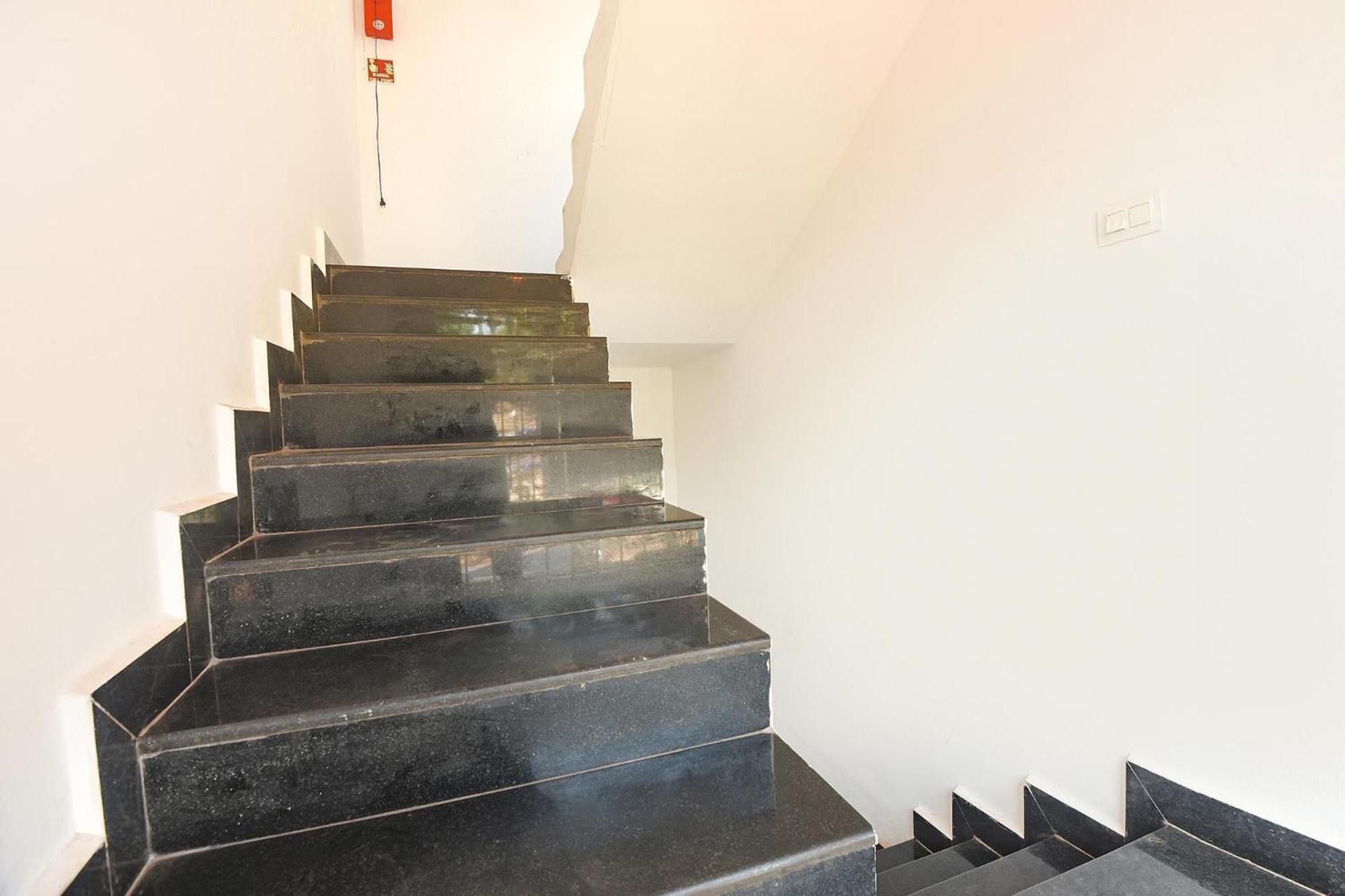Fabexpress Neo Calangute Beach Resort 외부 사진